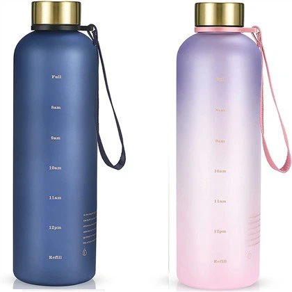 زجاجة مياه شرب بلاستيكية رياضية